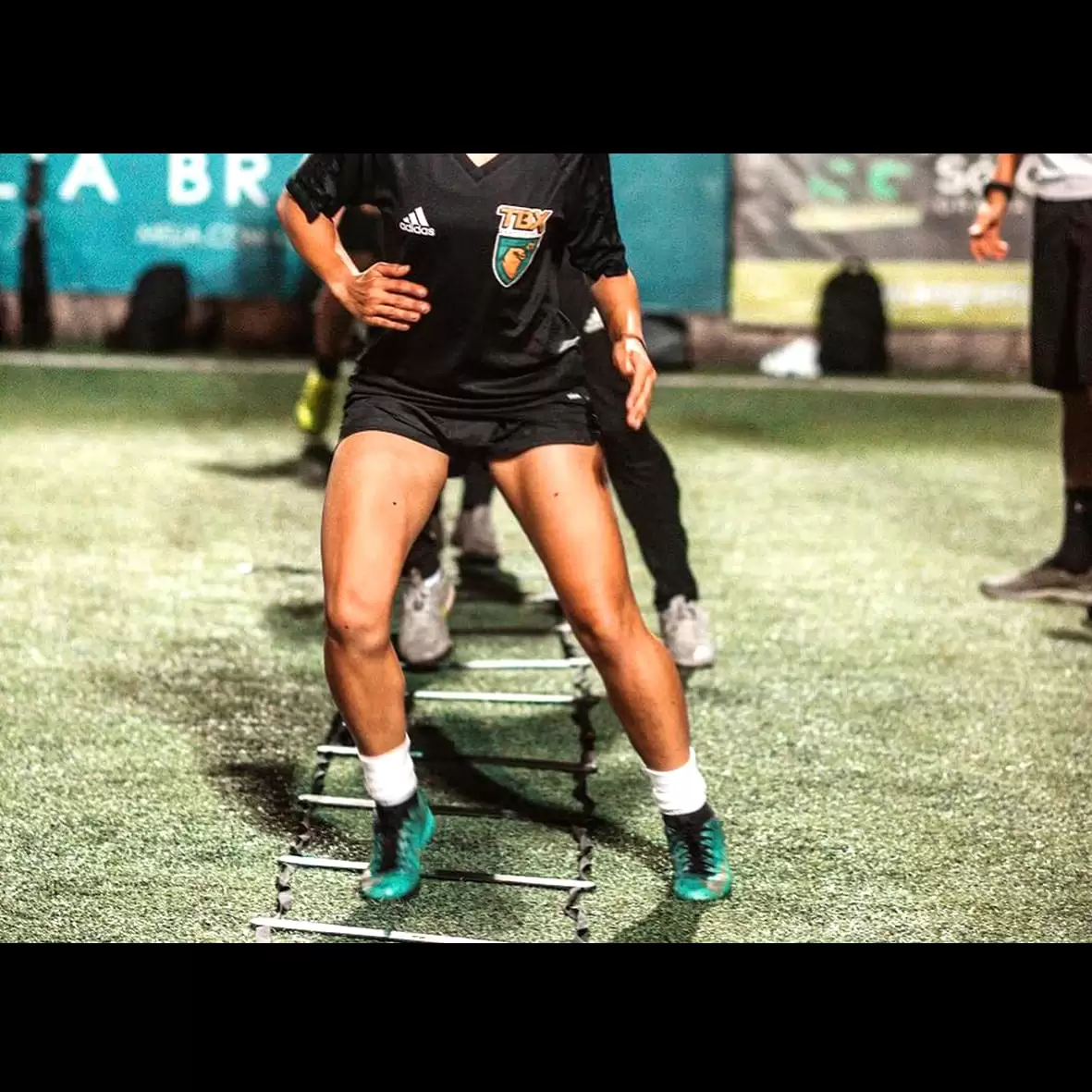 Futebol Treinamento Funcional Crossfit Aulas de Futebol Esporte Escolinha de Futebol Franquia Barata franquia de serviço Franchising Franquias home office Franquias HOIF Aceleradora