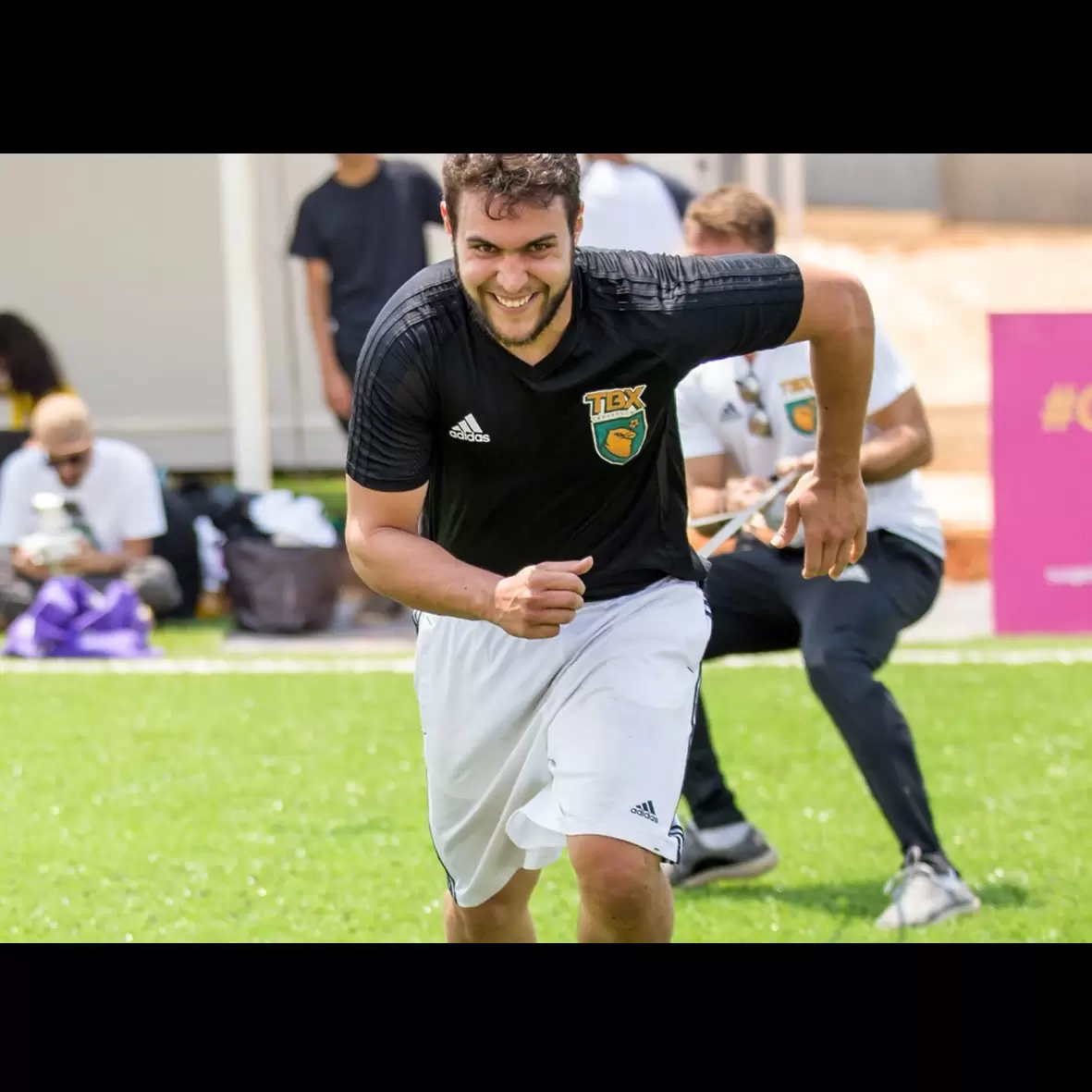 Futebol Treinamento Funcional Crossfit Aulas de Futebol Esporte Escolinha de Futebol Franquia Barata franquia de serviço Franchising Franquias home office Franquias HOIF Aceleradora