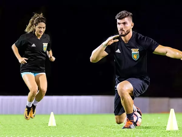 Futebol Treinamento Funcional Crossfit Aulas de Futebol Esporte Escolinha de Futebol Franquia Barata franquia de serviço Franchising Franquias home office Franquias HOIF Aceleradora